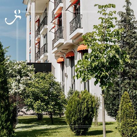 Hotel Garden Pristina Exterior foto