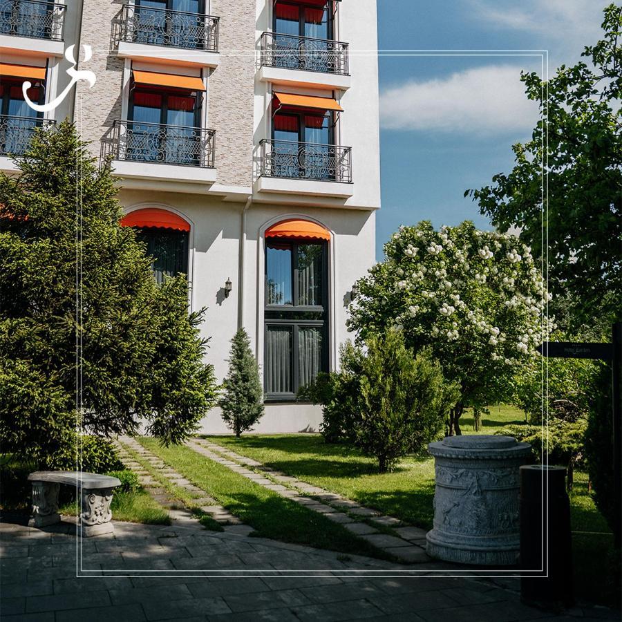 Hotel Garden Pristina Exterior foto
